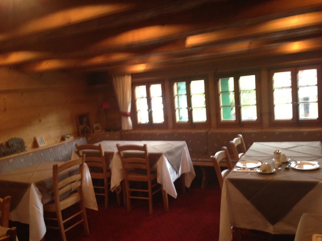 Auberge De La Poste Les Diablerets Exterior photo